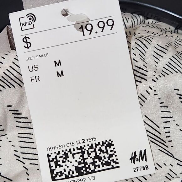 HM silky shirt Size Medium Hidden Buttons Long sleeve Lightweight - Picture 11 of 14